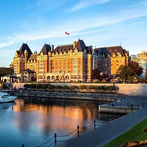 Fairmont Empress Szálloda